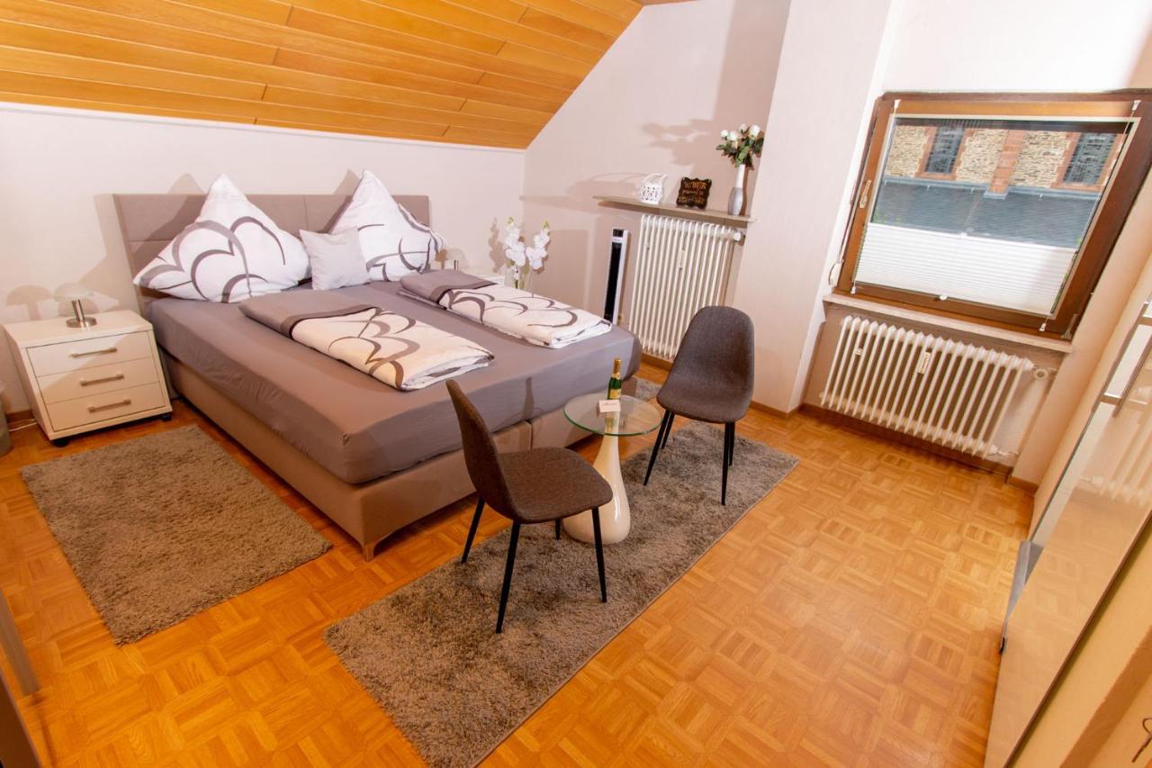 Moselhaus Bed & Breakfast Zeltingen-Rachtig Exterior foto